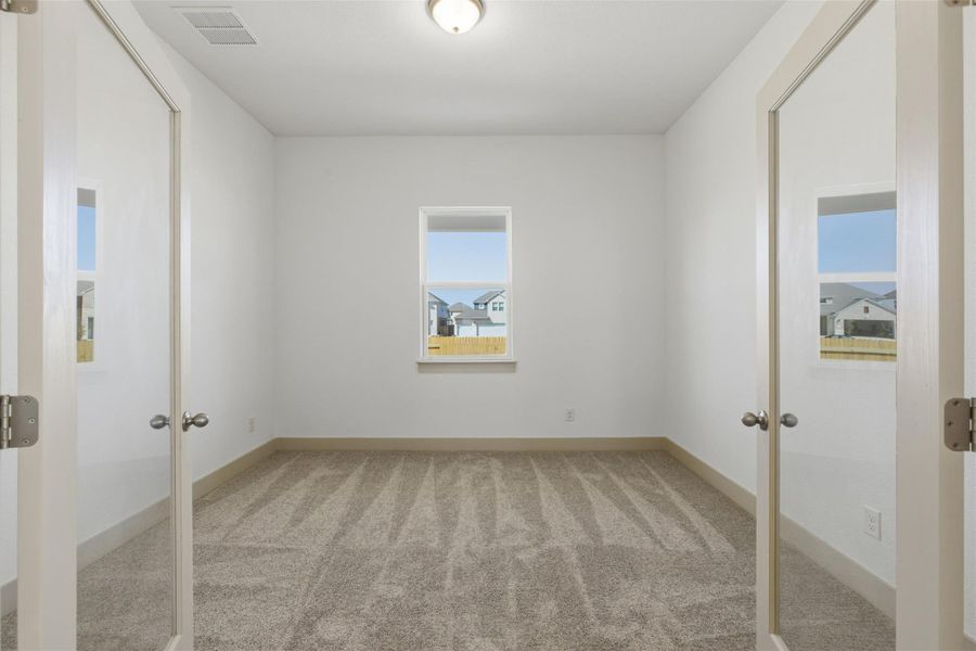 Spacious, unfurnished interior of a new home in Enclave at Cele, Pflugerville (Image 21).