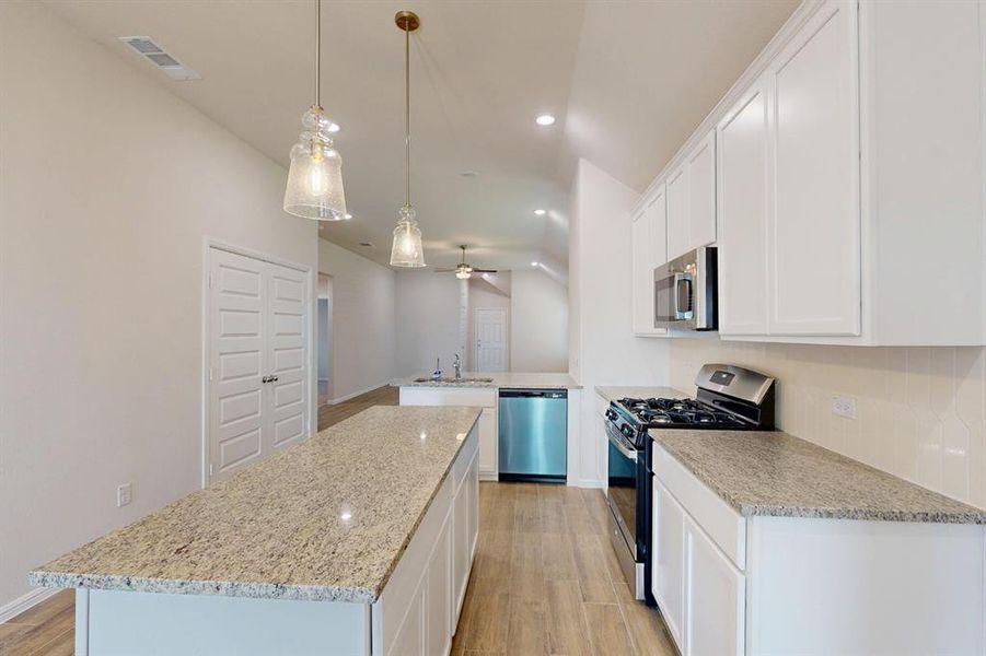 Furnished interior view inside a new home in Meadow Park, Denton (Image 6).