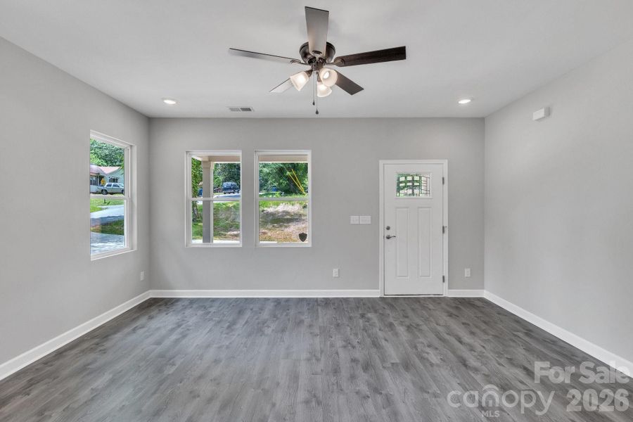 Spacious, unfurnished interior of a new home in , Salisbury (Image 21).