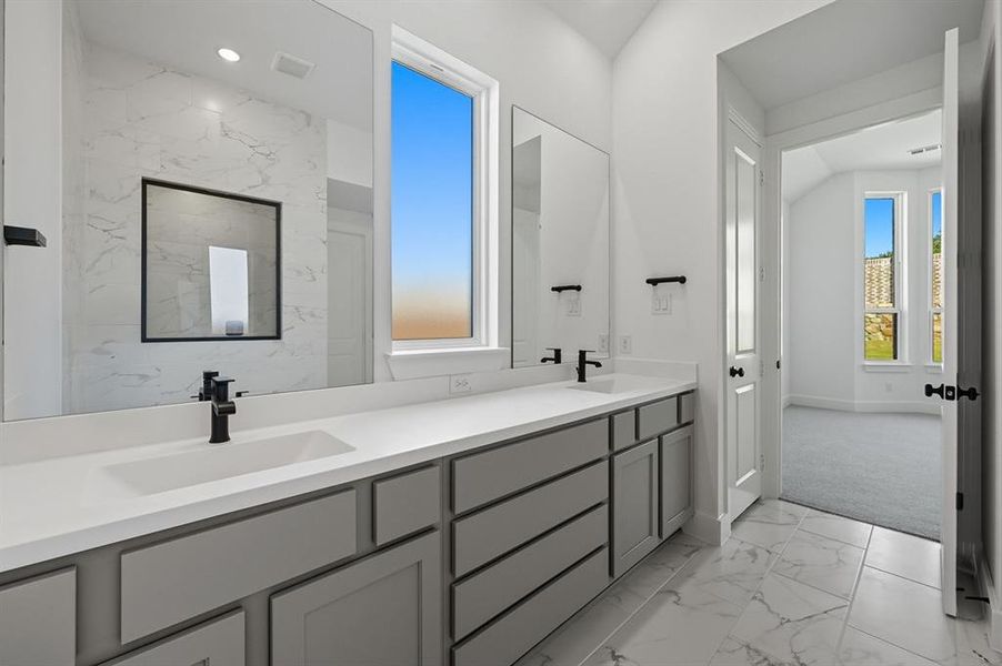 Furnished interior view inside a new home in Ridge Crossing, Waxahachie (Image 7). Furnished interior view inside a new home in Ridge Crossing, Waxahachie (Image 7).