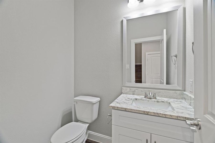 Furnished interior view inside a new home in , Weatherford (Image 9).