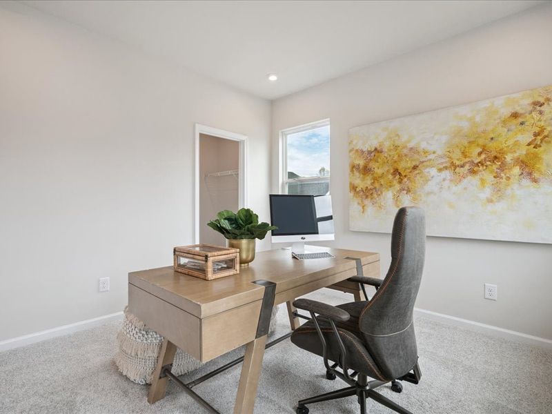 Representative furnished interior of a home built from the Stuart by Tri Pointe Homes in Millstone, Cramerton (Image 33). Representative furnished interior of a home built from the Stuart by Tri Pointe Homes in Millstone, Cramerton (Image 33).