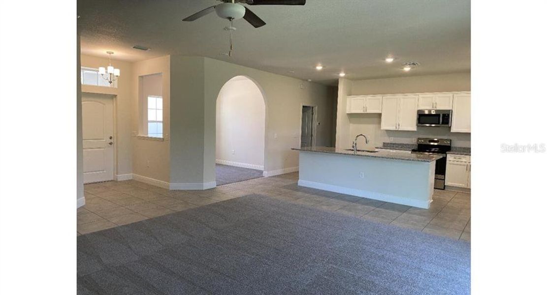 Spacious, unfurnished interior of a new home in , North Port (Image 12).