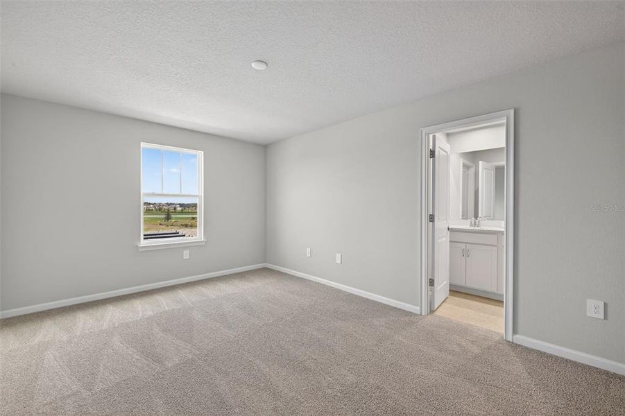 Spacious, unfurnished interior of a new home in Crosswind Ranch, Parrish (Image 19).