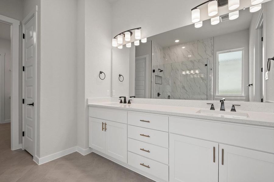 Furnished interior view inside a new home in Wolf Ranch, Georgetown (Image 14).