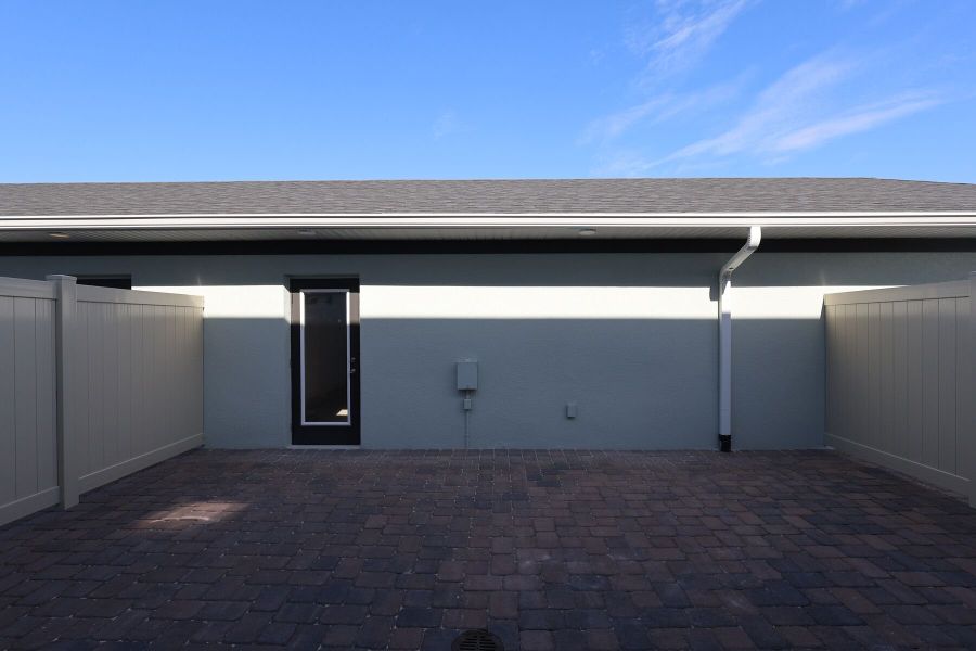Exterior Exterior