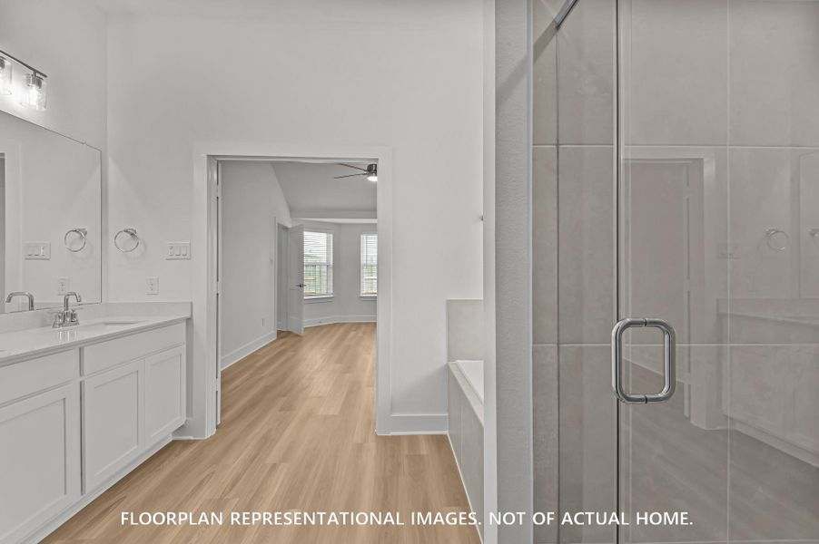 Image 32 of a home in Pinewood at Grand Texas.