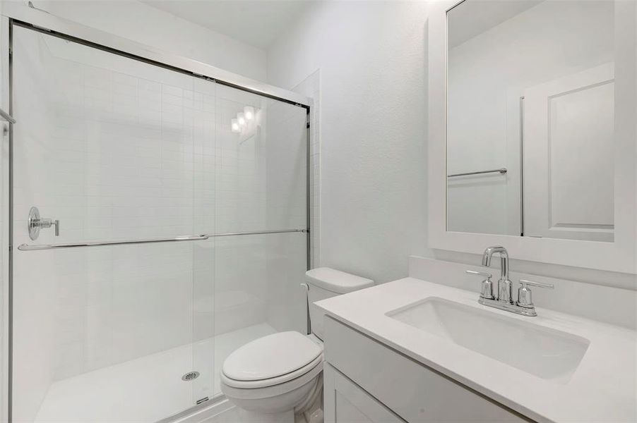 Furnished interior view inside a new home in Aspire at Reunion, Newark (Image 17).