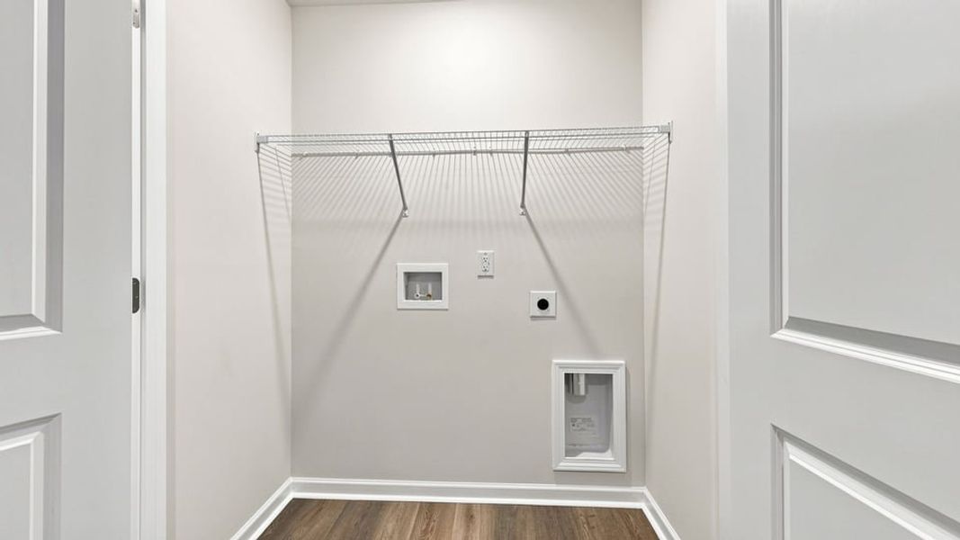 Spacious, unfurnished interior of a new home in Baxter Village, Boiling Springs (Image 36).