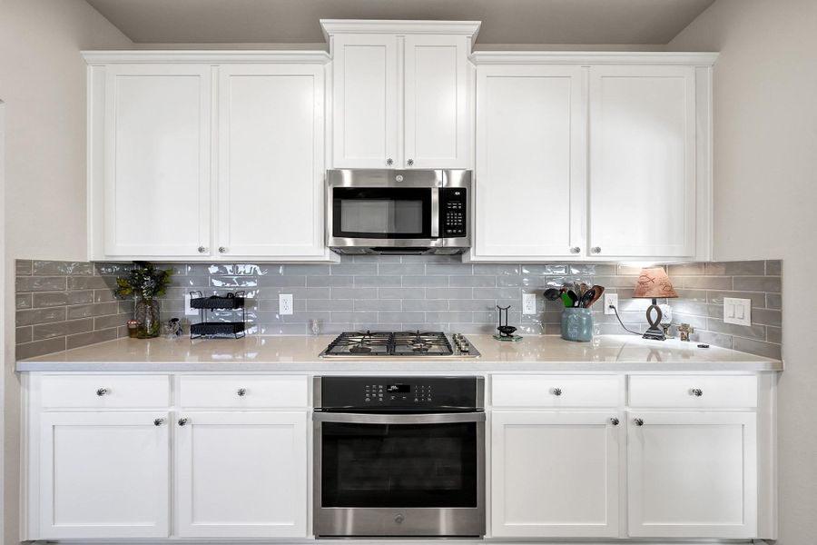 Furnished interior view inside a new home in Glen Oaks, Magnolia (Image 15).