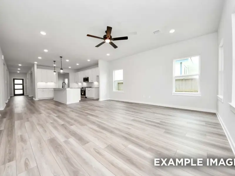Spacious, unfurnished interior of a new home in Sundance Cove, Crosby (Image 26).