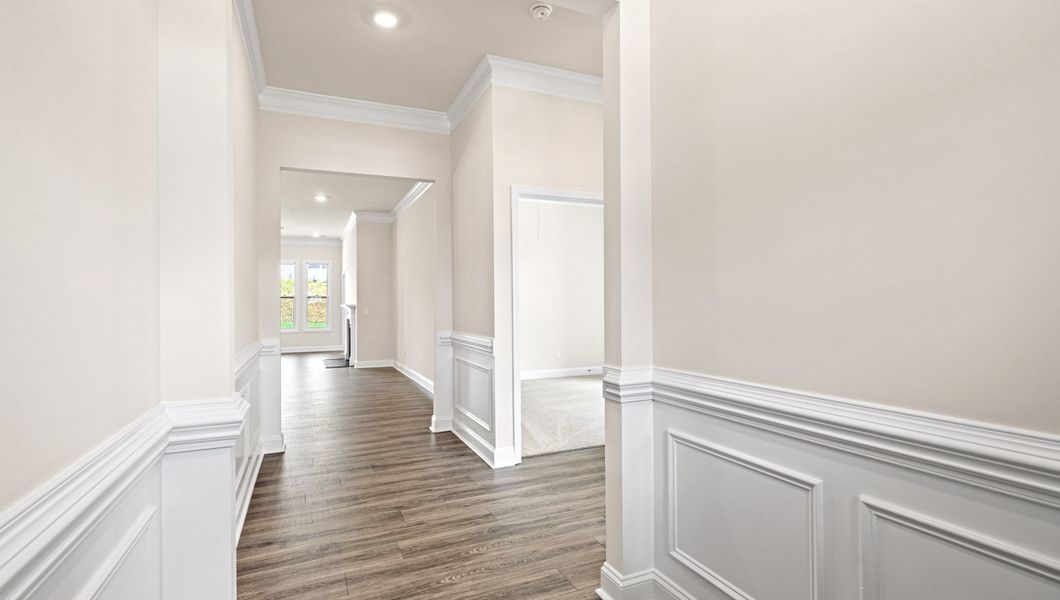 Spacious, unfurnished interior of a new home in Williams Ridge, Woodruff (Image 14).