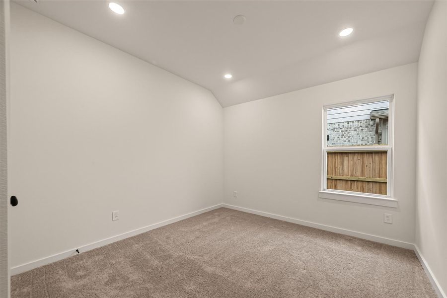Spacious, unfurnished interior of a new home in Foxtail Palms, Manvel (Image 28). Spacious, unfurnished interior of a new home in Foxtail Palms, Manvel (Image 28).