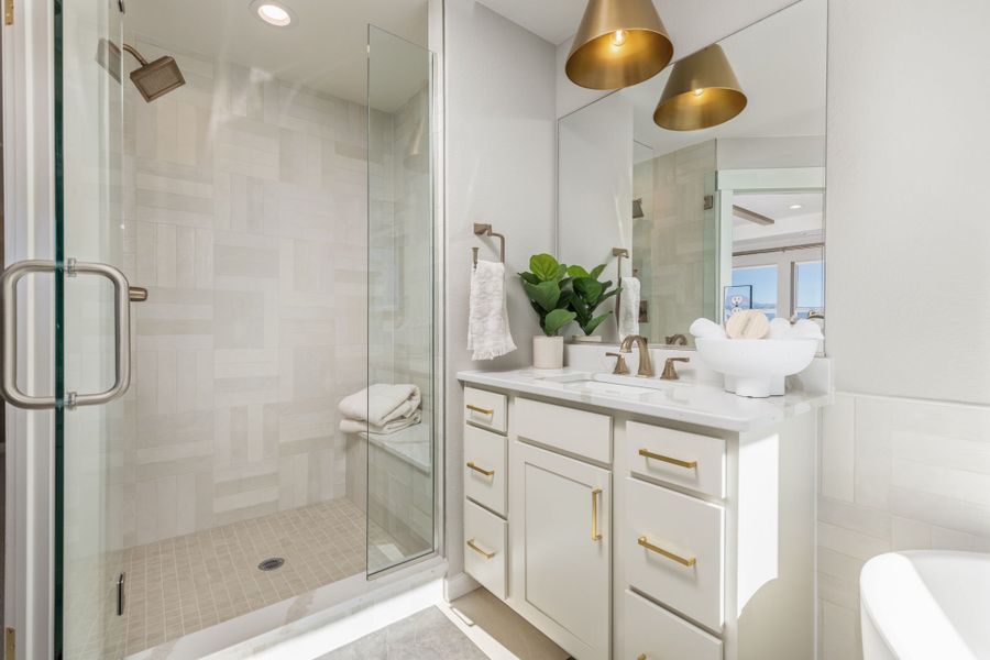 Plan C405 - Representative Photo - Main Bathroom Plan C405 - Representative Photo - Main Bathroom