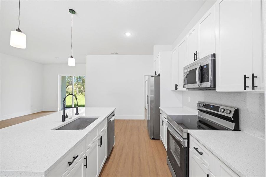 Furnished interior view inside a new home in , Ocala (Image 8).