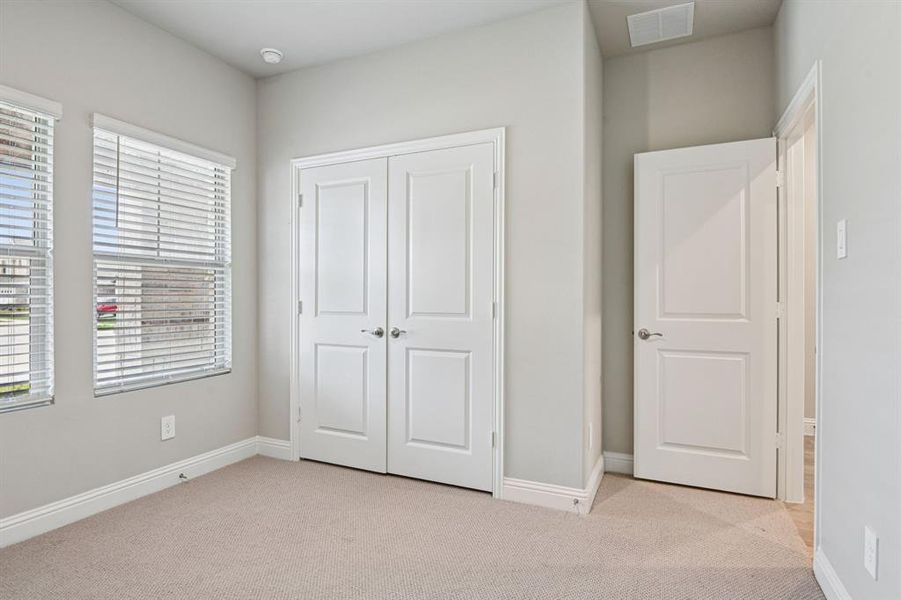 Spacious, unfurnished interior of a new home in Parks at Foster Crossing - Signature Series, Anna (Image 22).