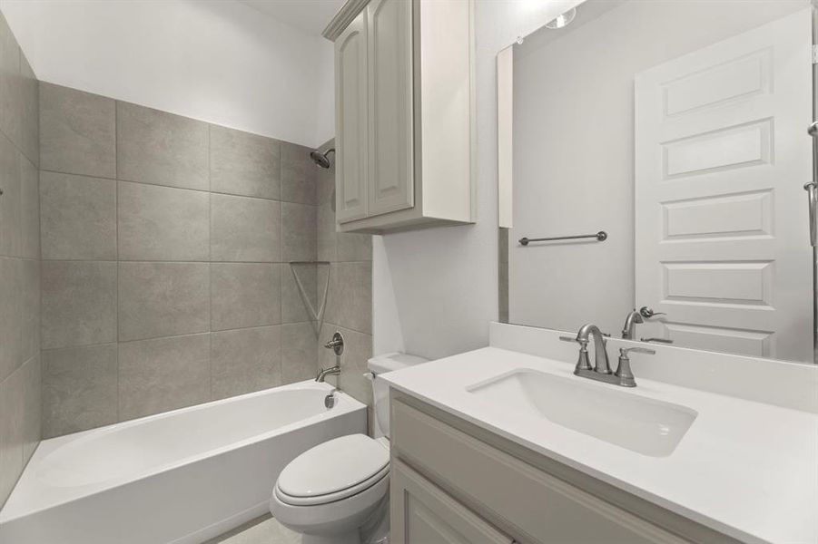 19_06. 1442 Canadian - 2ND Bath