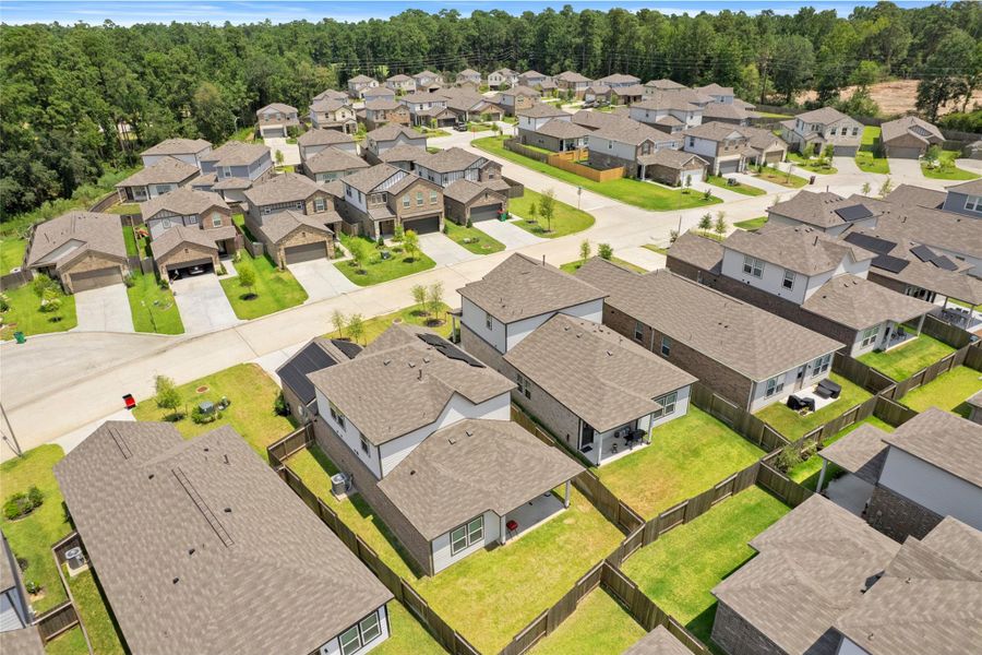Image 33 of a home in Lakes at Black Oak.