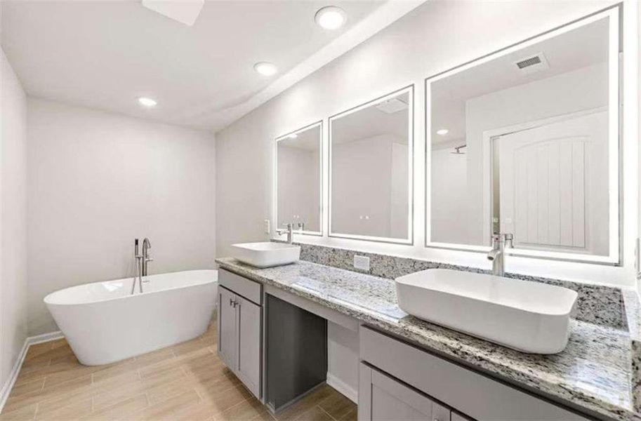 Furnished interior view inside a new home in Carolina, Palmetto (Image 4).