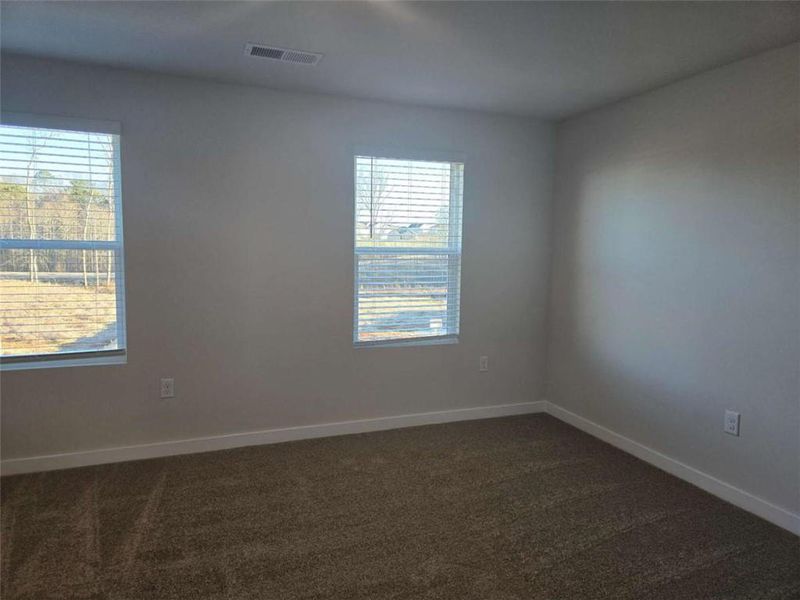 Spacious, unfurnished interior of a new home in Southern Hills, McDonough (Image 27).