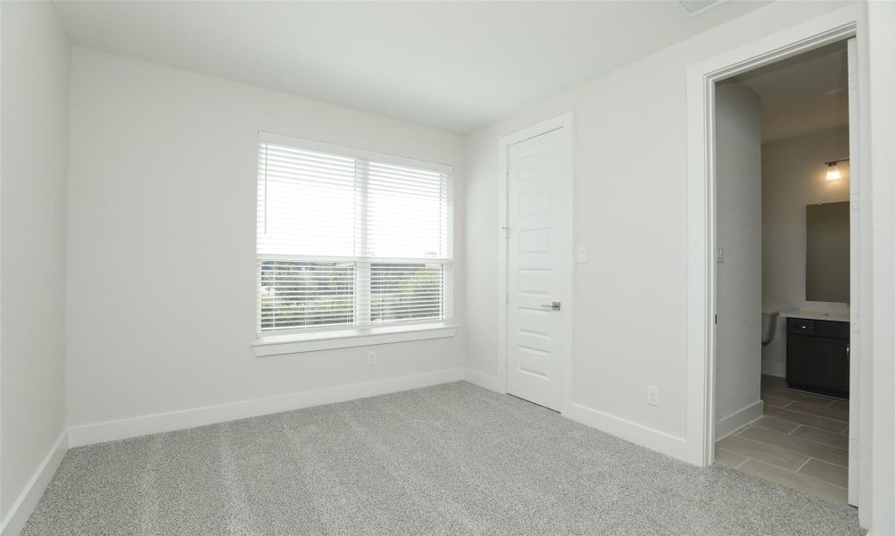 Spacious, unfurnished interior of a new home in Independence Heights, Houston (Image 18). Spacious, unfurnished interior of a new home in Independence Heights, Houston (Image 18).