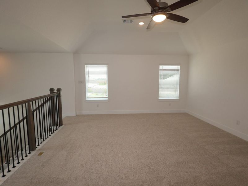 Spacious, unfurnished interior of a new home in Miller's Pond, Rosenberg (Image 34). Spacious, unfurnished interior of a new home in Miller's Pond, Rosenberg (Image 34).