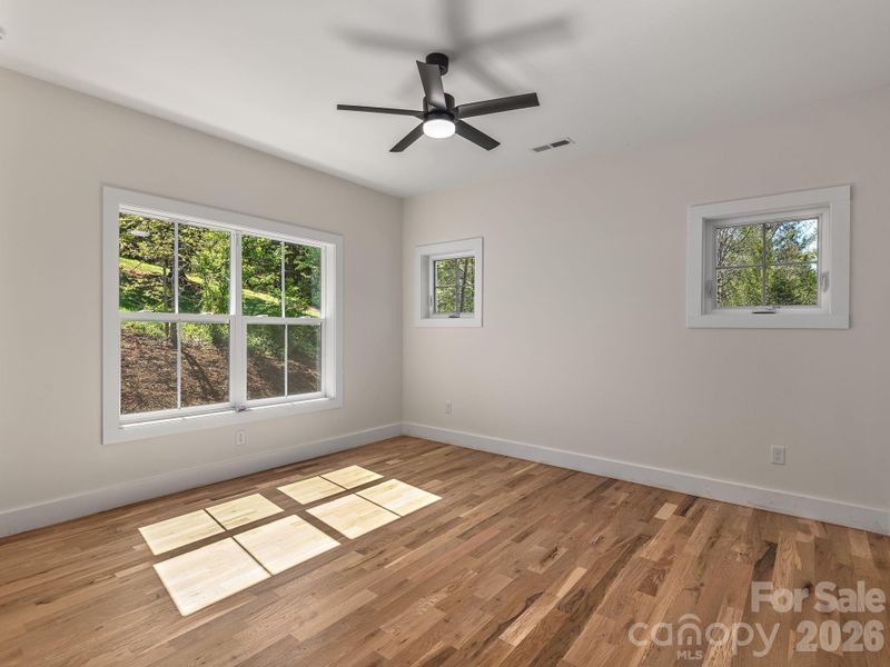 Spacious, unfurnished interior of a new home in , Weaverville (Image 27).