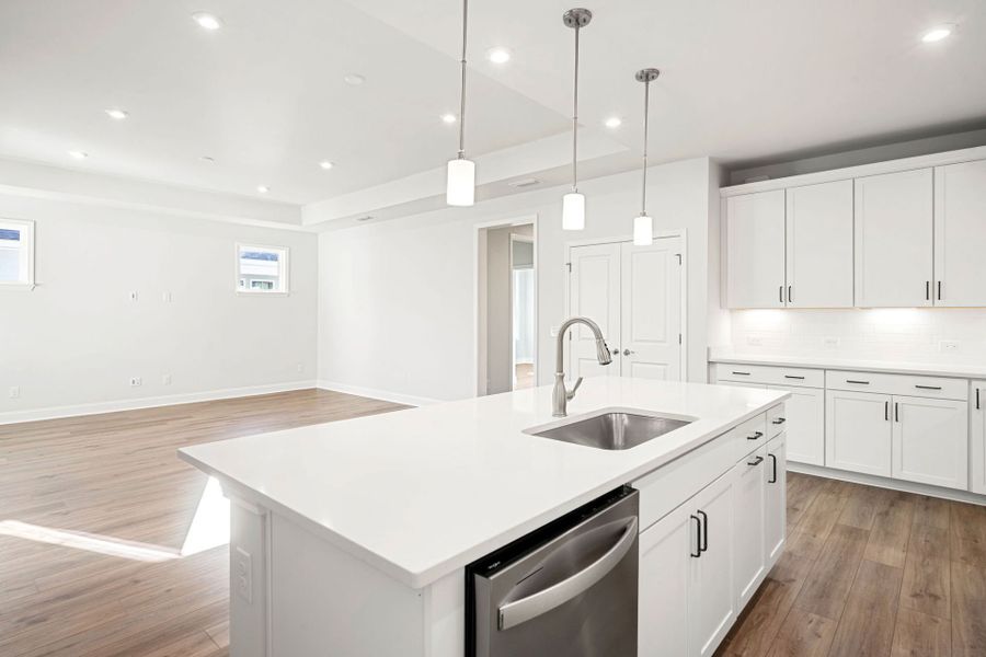 Furnished interior view inside a new home in Sun City Hilton Head, Bluffton (Image 7).