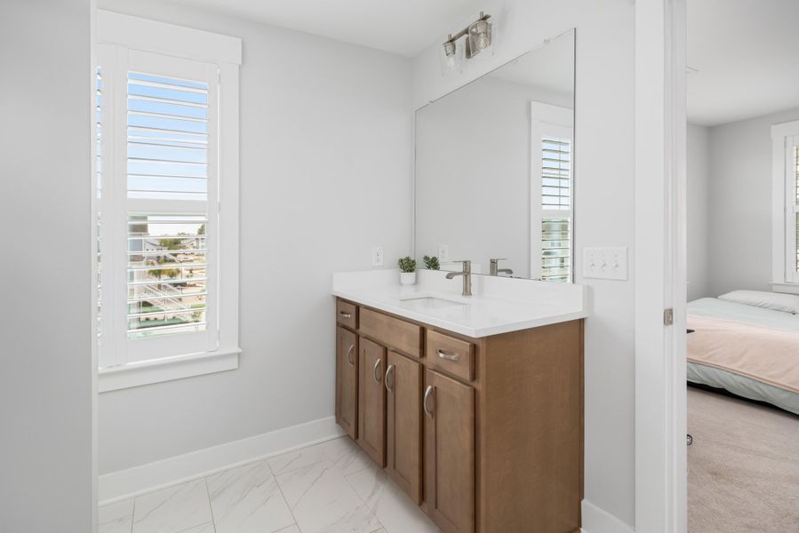 Furnished interior view inside a new home in , Wando (Image 38).