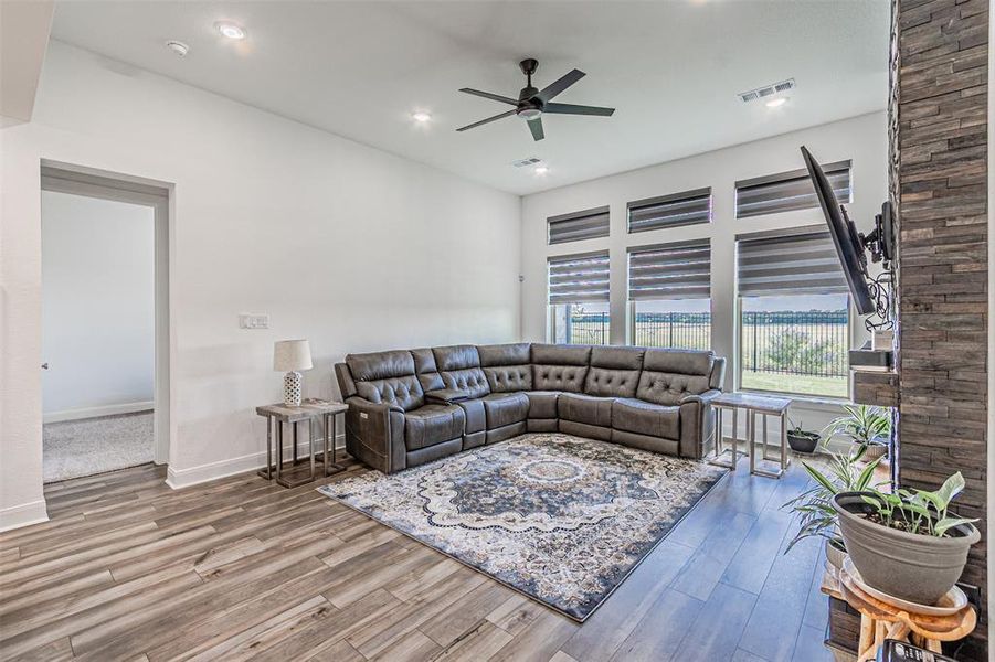 Furnished interior view inside a new home in , Aubrey (Image 31).