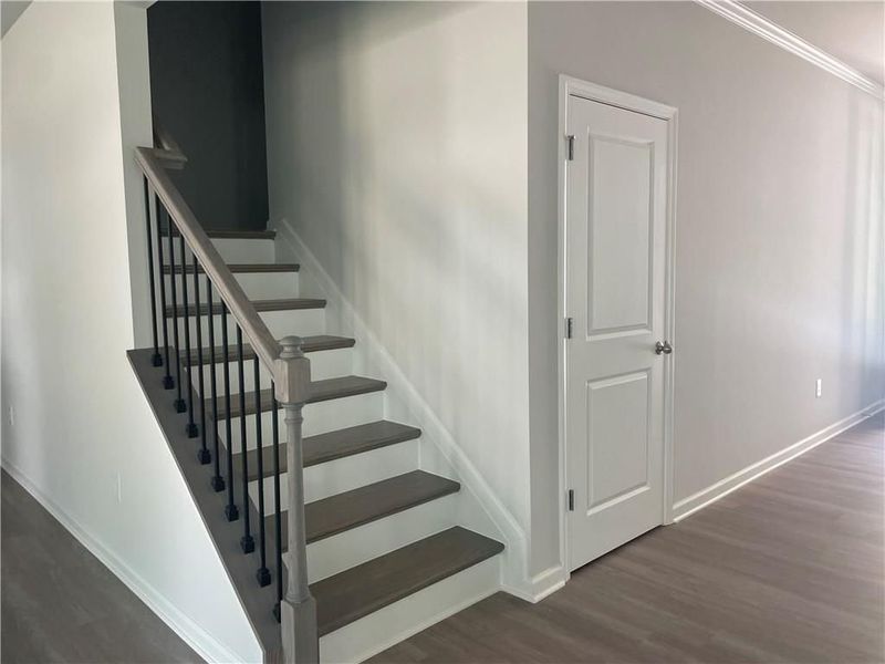 Spacious, unfurnished interior of a new home in Riverwood, Dallas (Image 9). Spacious, unfurnished interior of a new home in Riverwood, Dallas (Image 9).