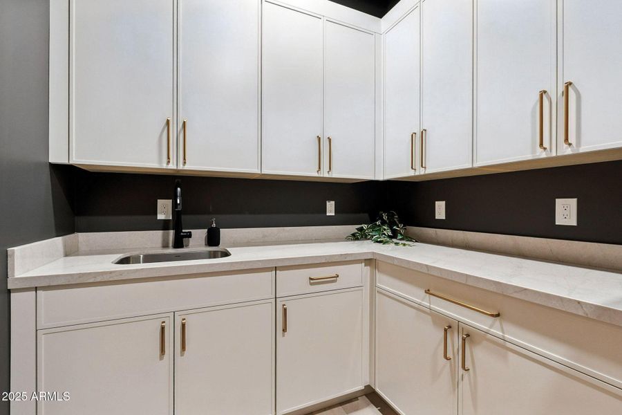 82-web-or-mls-South Veronica-82