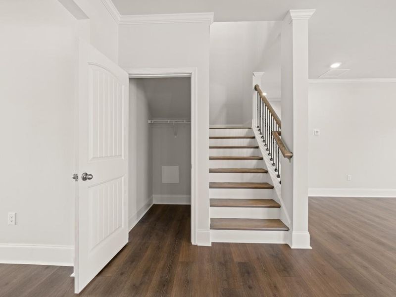 Spacious, unfurnished interior of a new home in Haven Abbey, Cumming (Image 24).