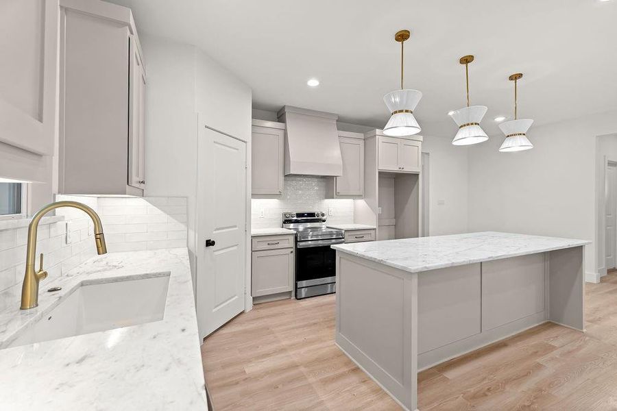 Furnished interior view inside a new home in , Greenville (Image 9).
