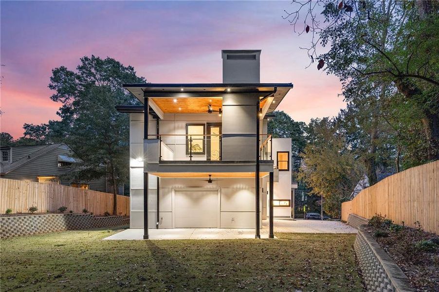 Exterior details and patio area of a home in , Decatur (Image 3).