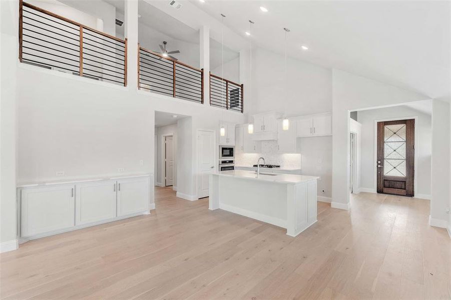 Furnished interior view inside a new home in Liberty, Melissa (Image 13).
