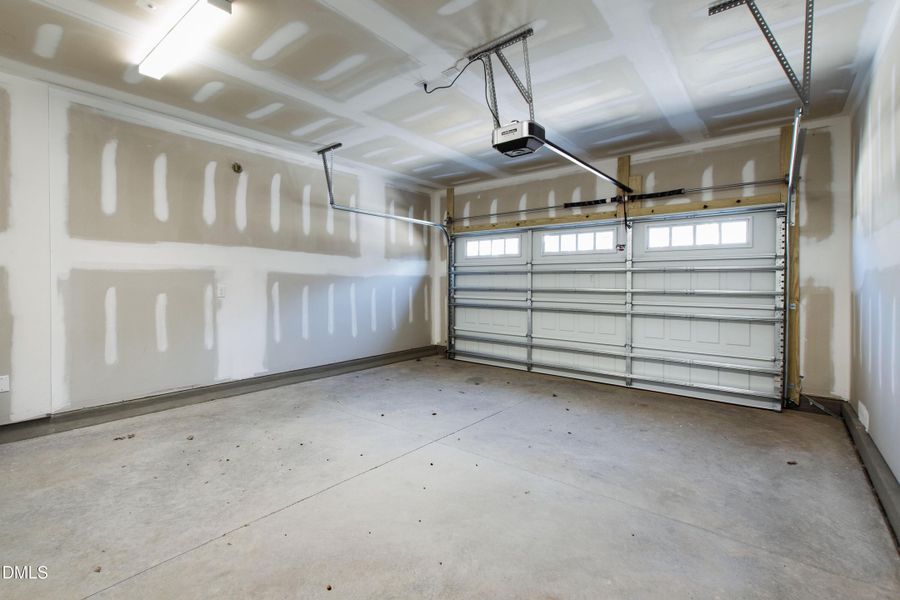 982 Helix (23) 982 Helix (23)