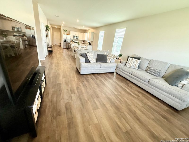 Furnished interior view inside a new home in Winding Brook, San Antonio (Image 12). Furnished interior view inside a new home in Winding Brook, San Antonio (Image 12).