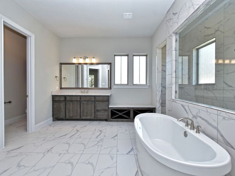 Representative furnished interior of a home built from the Siena III by Giddens Homes in Clearwater Ranch, Liberty Hill (Image 162).