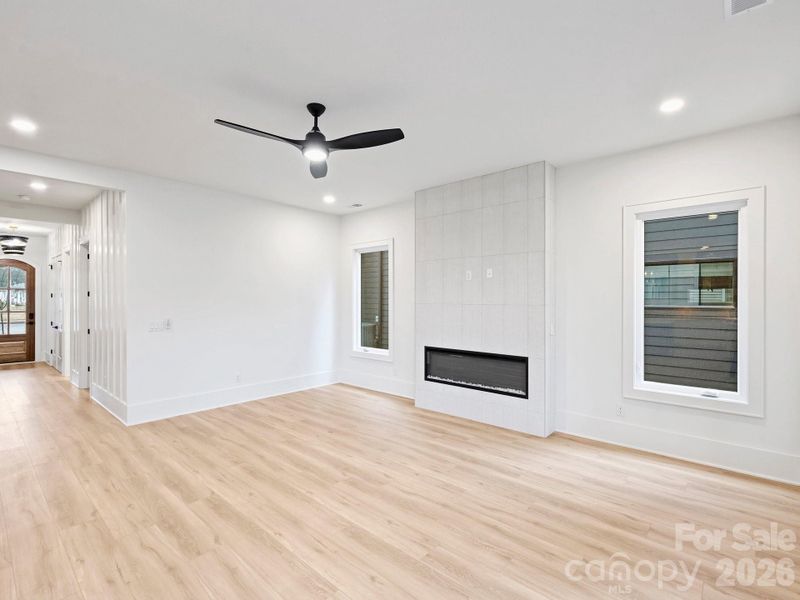 Spacious, unfurnished interior of a new home in , Charlotte (Image 22).