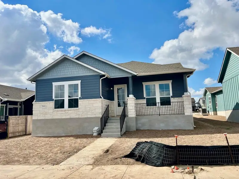 Image 39 of a home in Easton Park.