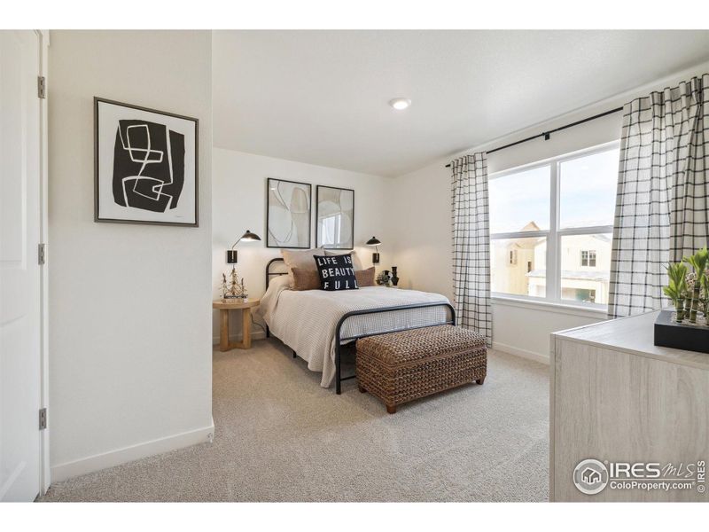 Furnished interior view inside a new home in Settlers Crossing, Commerce City (Image 4).