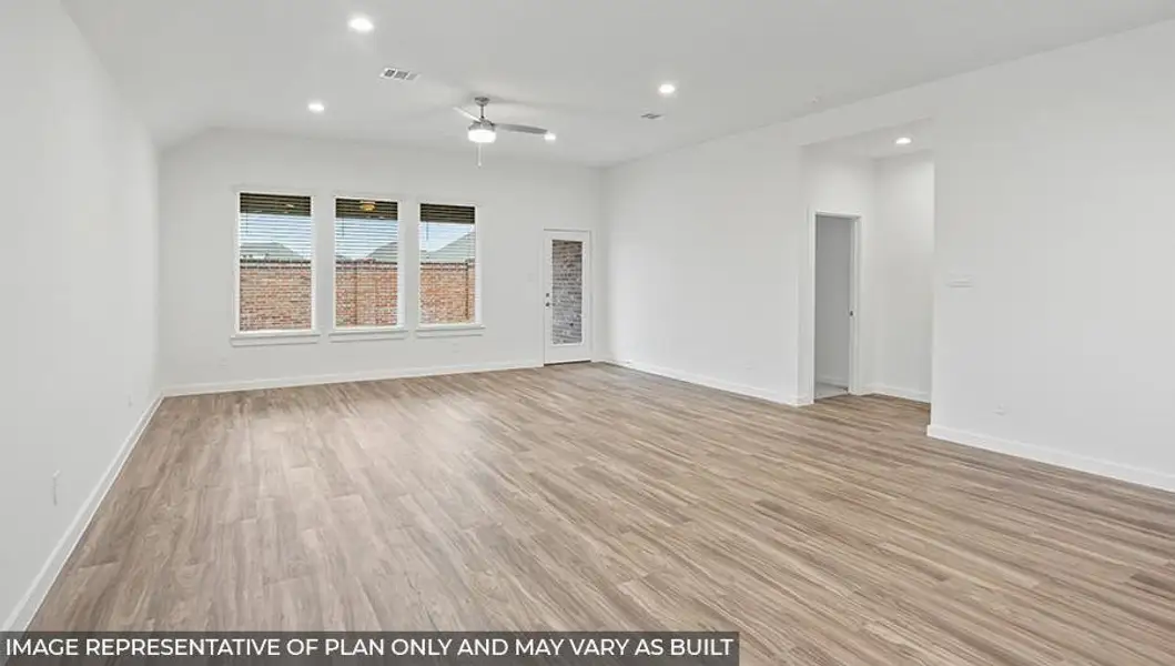 Spacious, unfurnished interior of a new home in Mill Creek Estates, Magnolia (Image 9).