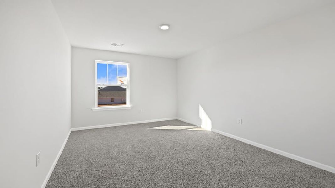 Spacious, unfurnished interior of a new home in Baxter Village, Boiling Springs (Image 21).