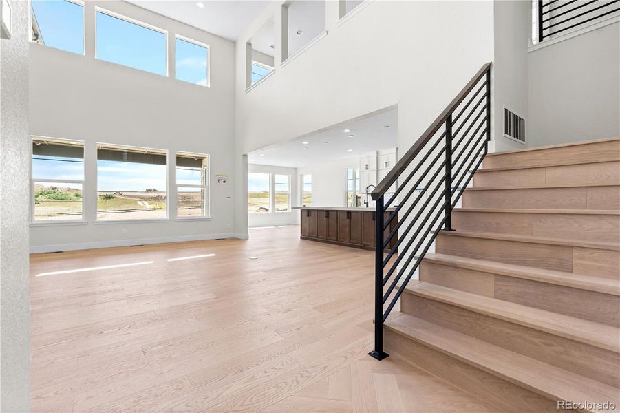 Spacious, unfurnished interior of a new home in Luxe at The Canyons, Castle Pines (Image 25).