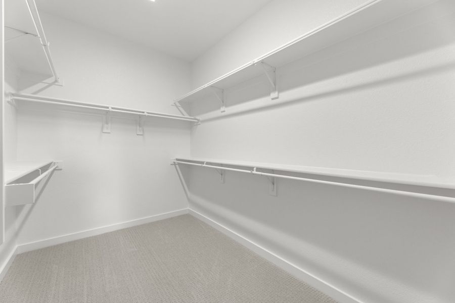 Spacious, unfurnished interior of a new home in Cottonwood Creek, Rowlett (Image 19).