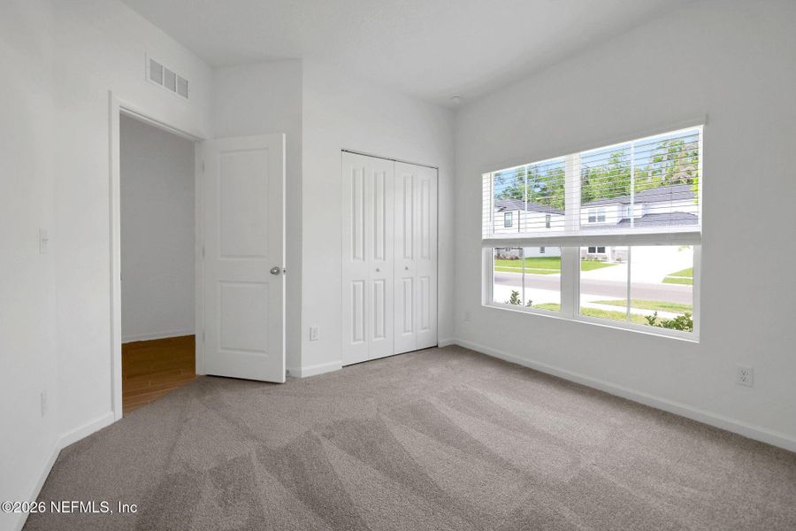 Spacious, unfurnished interior of a new home in Wilford Oaks, Orange Park (Image 36).