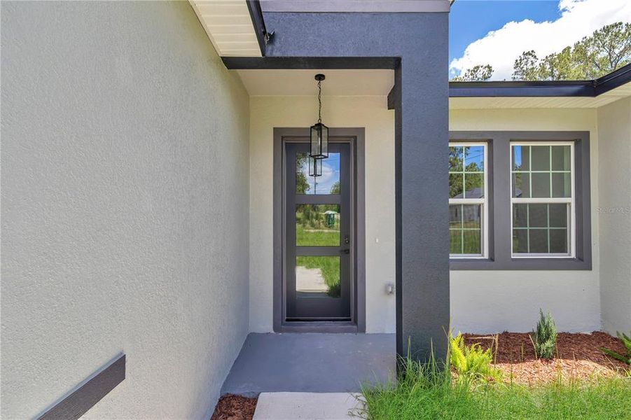Exterior details and patio area of a home in , Dunnellon (Image 21). Exterior details and patio area of a home in , Dunnellon (Image 21).