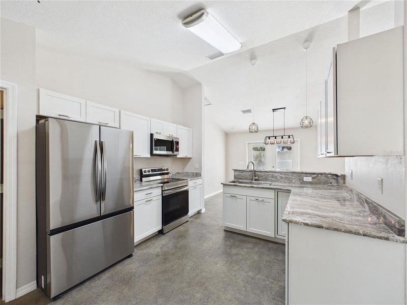 Furnished interior view inside a new home in , Ocala (Image 8).