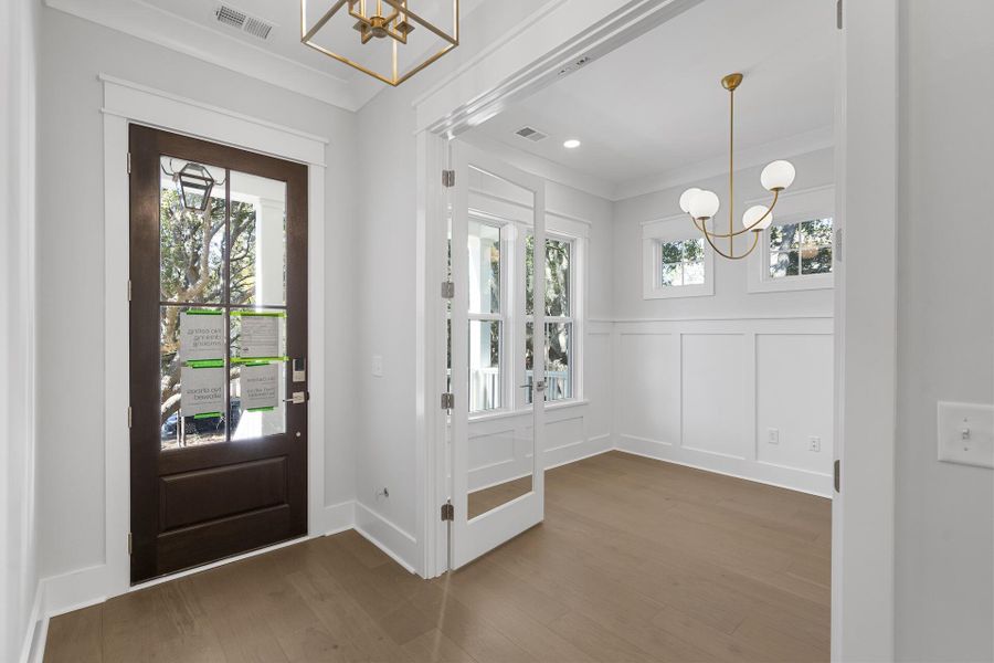 Spacious, unfurnished interior of a new home in , Mount Pleasant (Image 26).